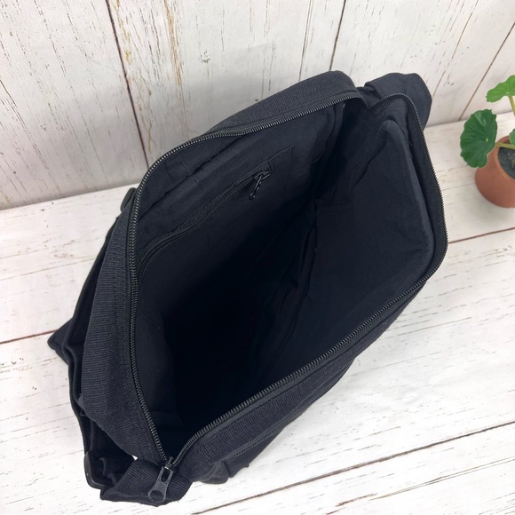 Handmade Sun Moon Embroidered Messenger Bag - Picture 10 of 15